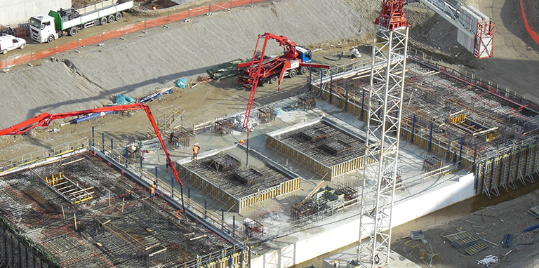 Water-repellent and waterproofing admixtures for concrete